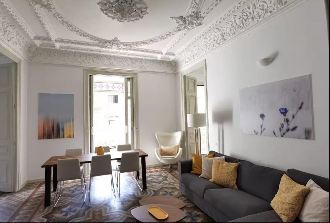 M&E Agency Apartments Valencia 277 By Marta And Emanuele Барселона Екстер'єр фото